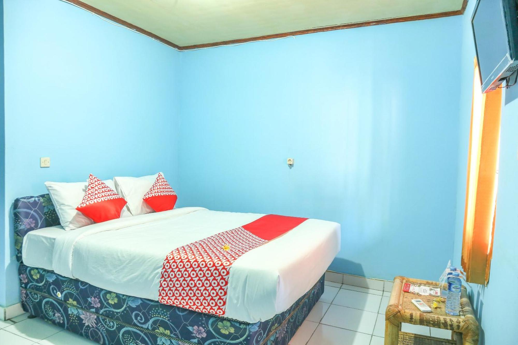 Oyo 1662 Zury Homestay Kuta (Lombok) Exterior foto